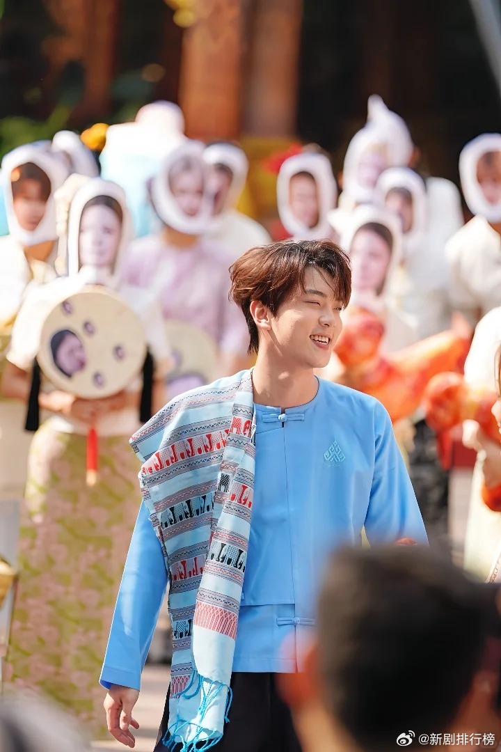 音你而来的云南旅行很曼妙音你而来 没有拥挤的舞台，没有刻意的剧本，只有音乐、伙伴