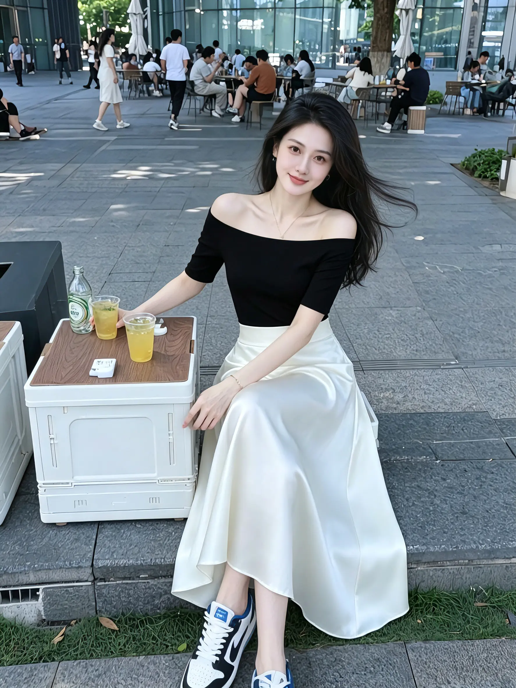 ✨夏日氛围感拿捏！黑+白yyds～露肩上衣配缎面裙，清爽又高级💃🏻...