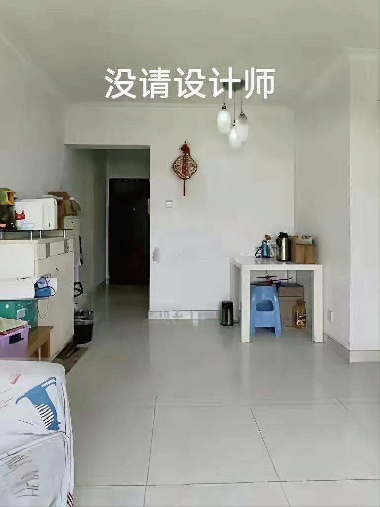 哎呀，装修新房时，心想“简简单单上网抄点图就行”，省下设计费买了堆网红家具。
结