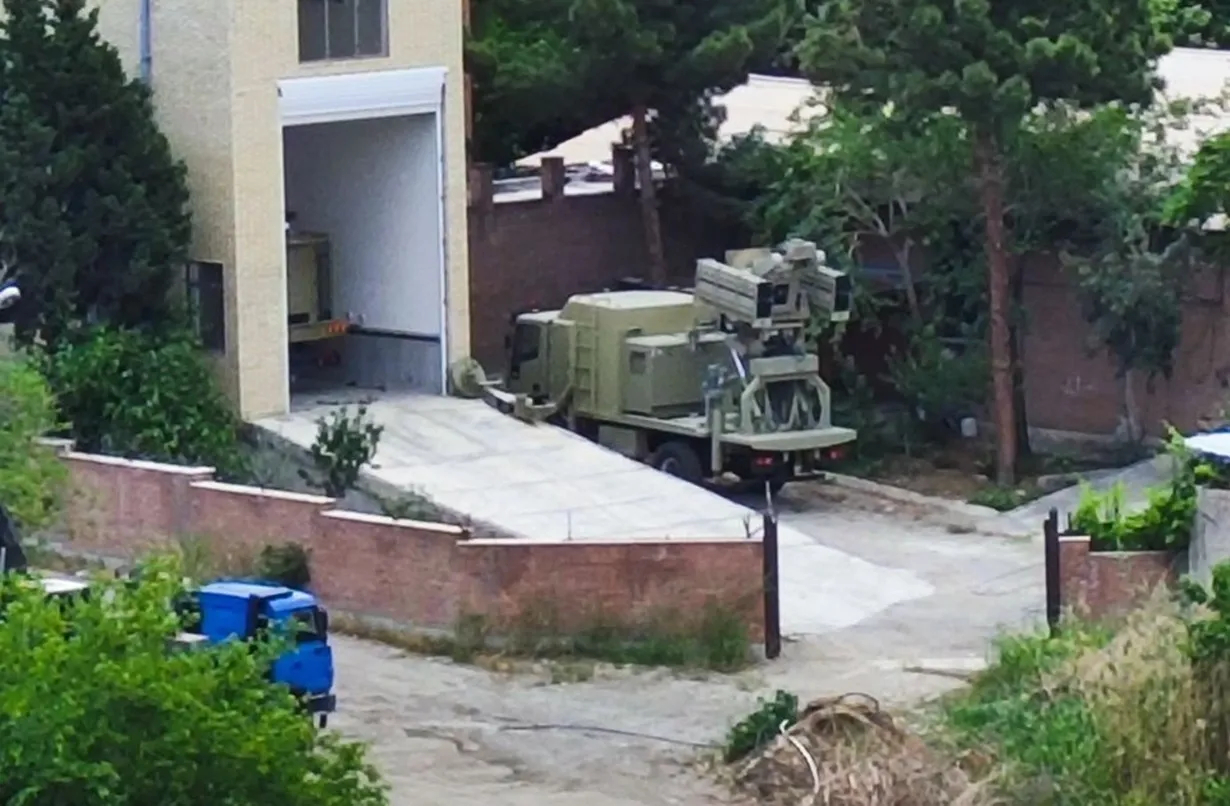 🔻如果有人对可能击中F-35的伊朗系列光电防空设备不了解，这是其中一些载具。伊