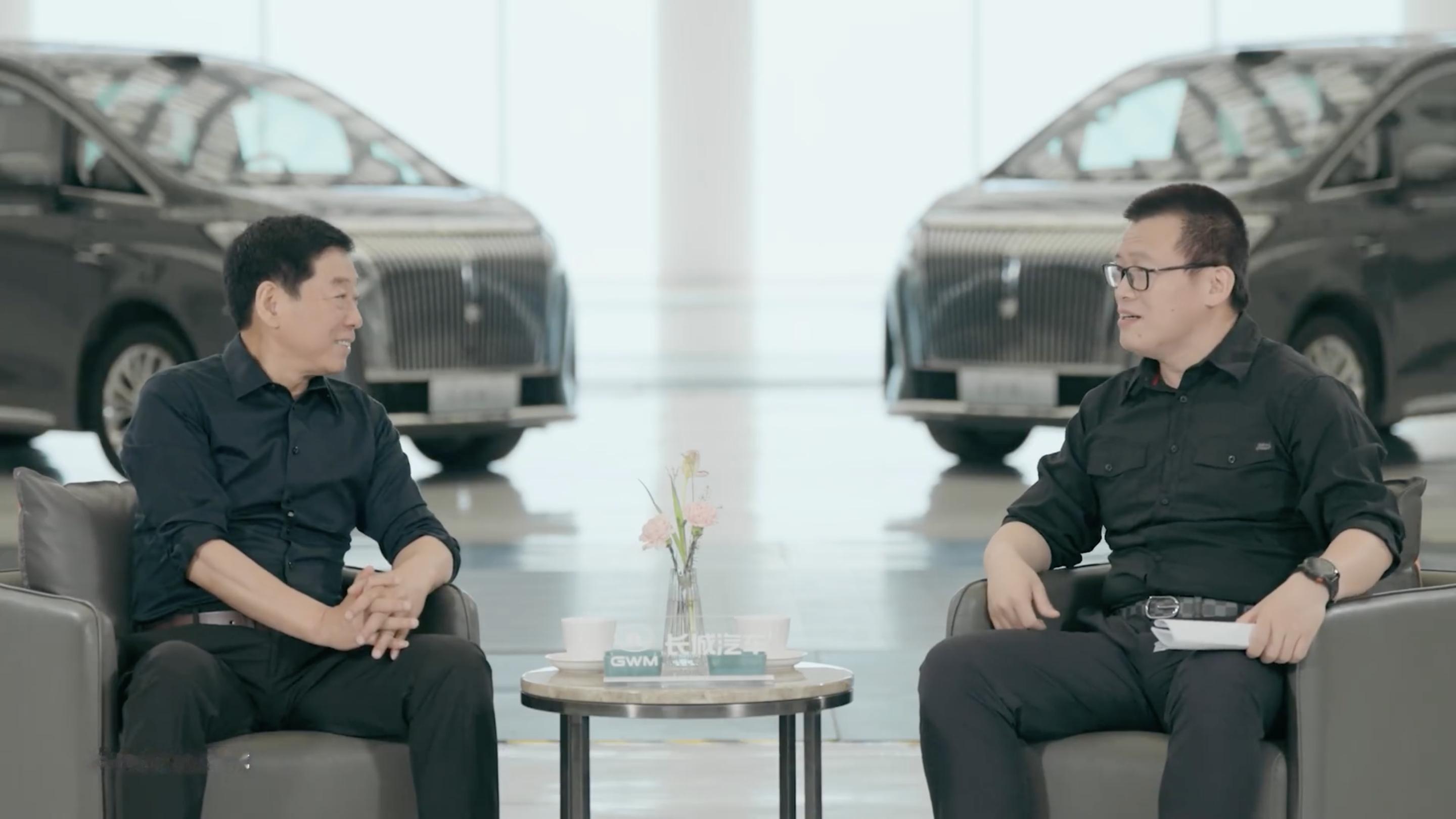 魏建军心疼中国汽车人 现在汽车行业竞争激烈，不少企业为了拼价格开始减配减料。长城