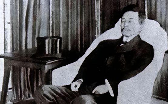 1913年，宋教仁在上海火车站被刺，生命垂危，命悬一刻之际，他对于右任说：我大去