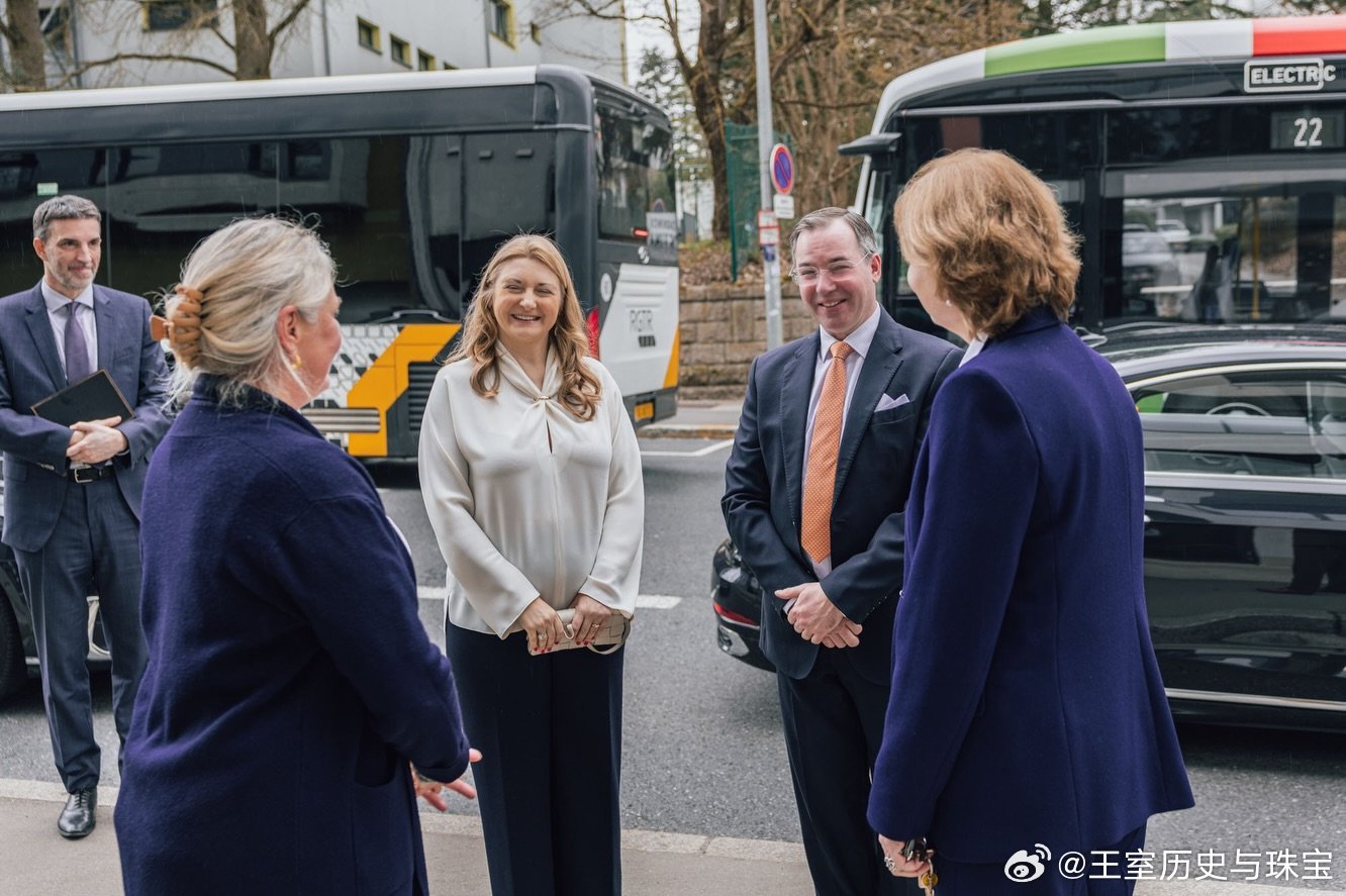 新闻 2026.3.11 卢森堡大公夫妇视察人权之家并会见人权监察员克洛迪娜·孔