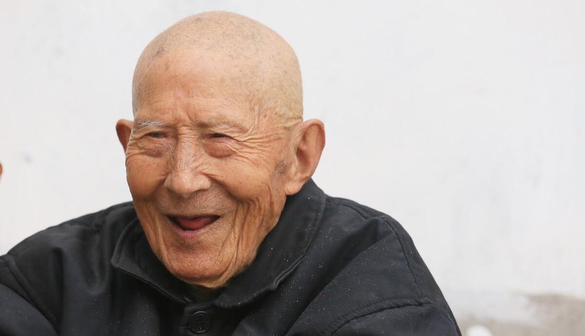 男性过了70岁以后，若还能保持着5个特征，说明身体比较健康！

“你知道吗？我爷