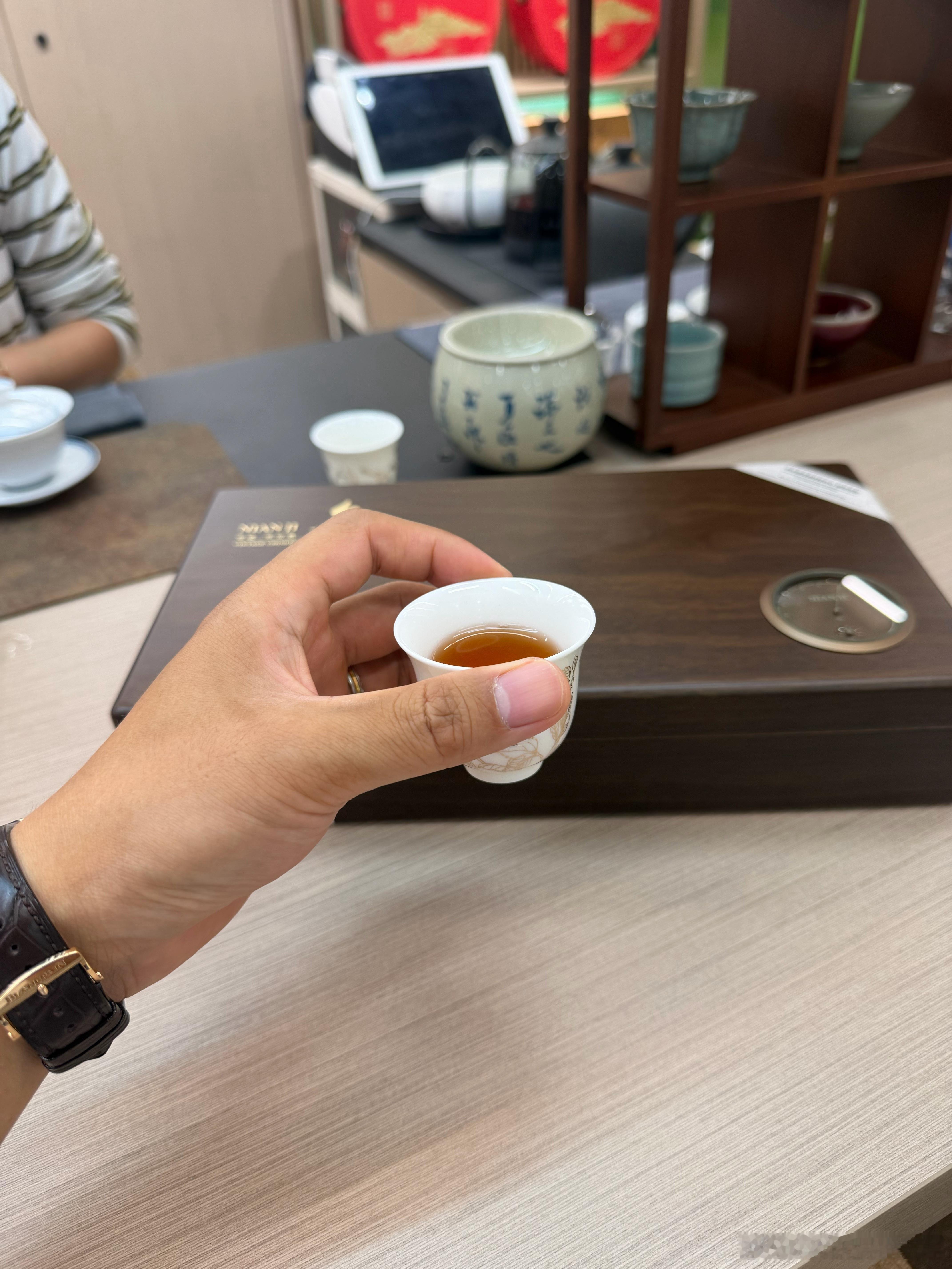 喝点好茶！真不错！