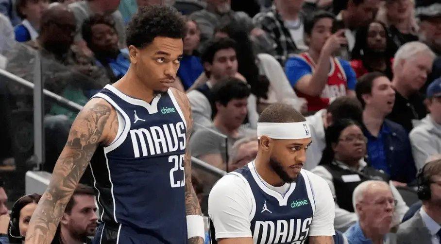 加福德和华盛顿将缺席与雷霆队的比赛。独行侠这主力阵容想凑齐太难了。 