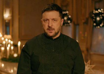 【泽连斯基向乌克兰人民致以圣诞祝福】 “今天，我们都怀着同一个梦想。我们有着同样