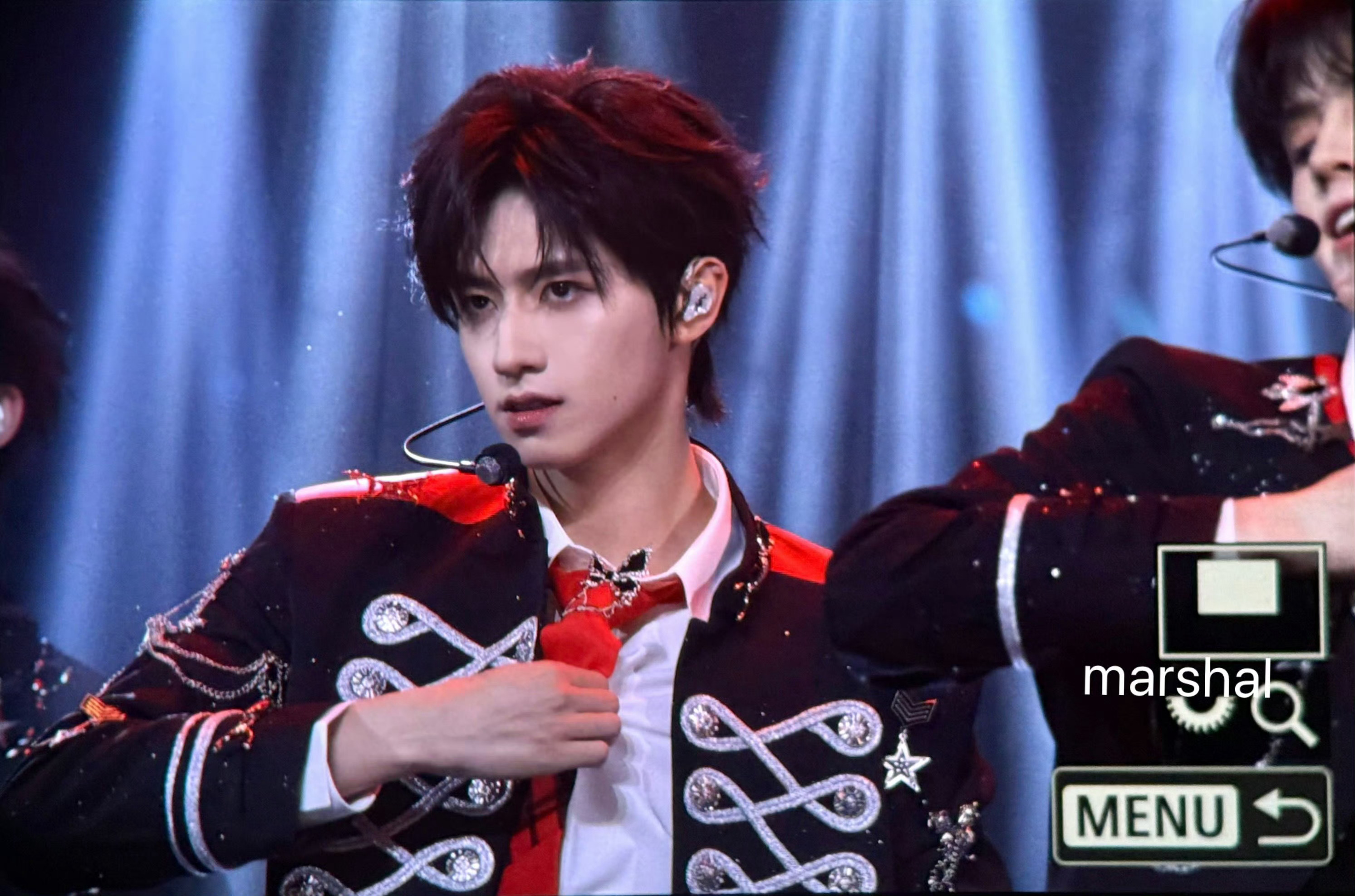 每天都在反复观看这张相片 