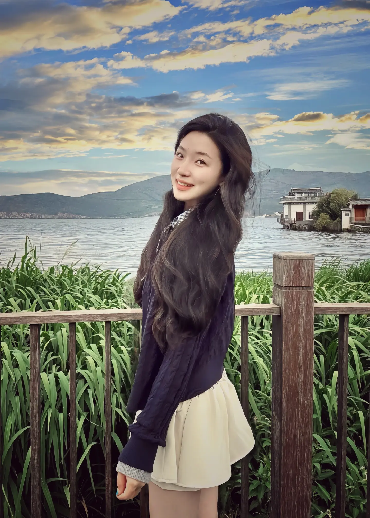 你去哪我都愿意陪你 若你策划离开我的一生 那我祝你一路顺风