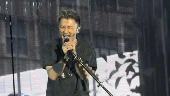 谢霆锋青岛演唱会彩排状态太稳了！即便近期私事缠身，登台依旧全程在线，台风利落松弛