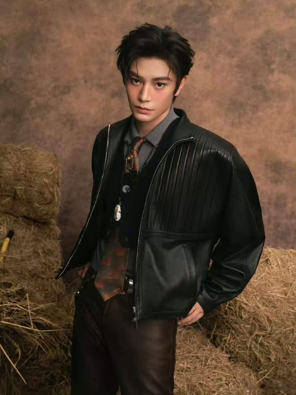 丁禹兮自成一派丁禹兮微醺腮红妆丁禹兮自成一派，不错不错，