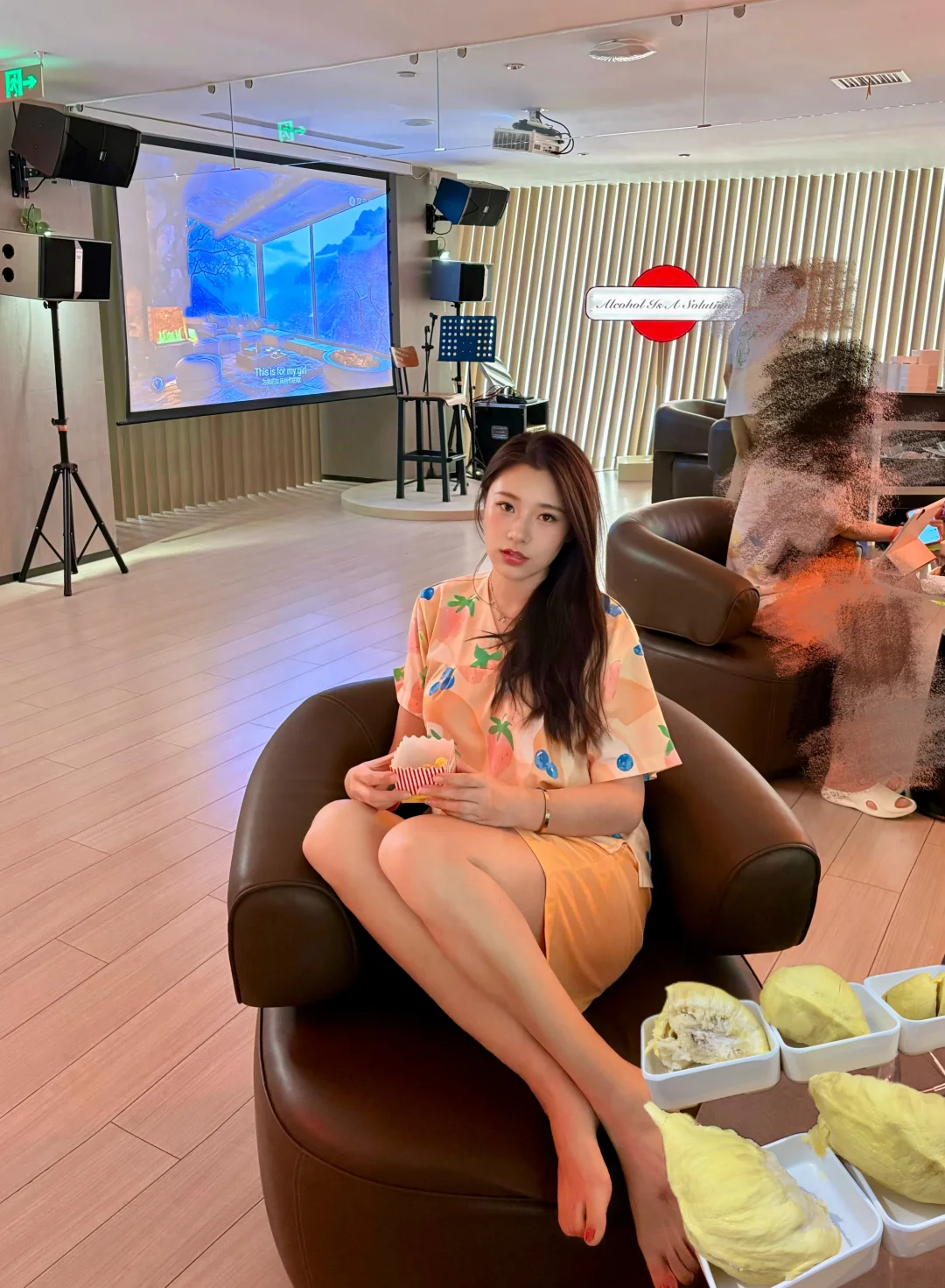 水裹汤泉 顶榴回归