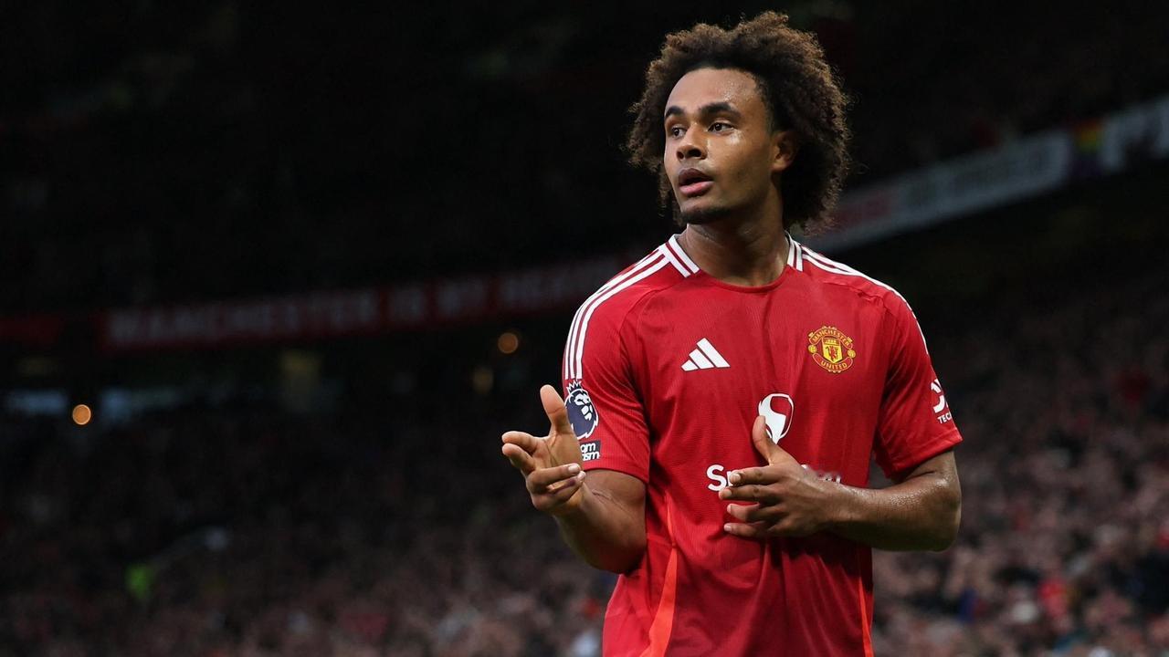 赶紧滚蛋，要不是你，留着霍伊伦多好[发怒]
🔴即使索尔斯克亚重返老特拉福德，齐