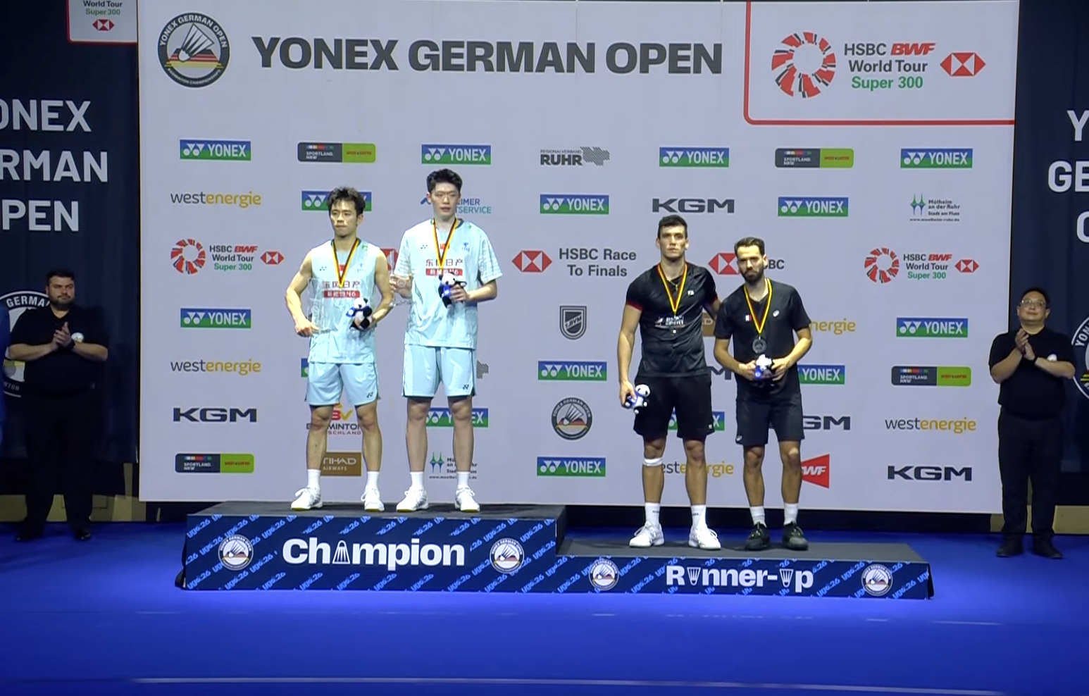 🏆男双冠军：陈柏阳/刘毅🇨🇳🥈男双亚军：马尤/维利热🇫🇷恭喜四位🎉