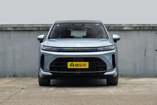 推荐一台适配多成员家庭出行的实用SUV：华境S
华境S是一台面向多成员家庭出行的