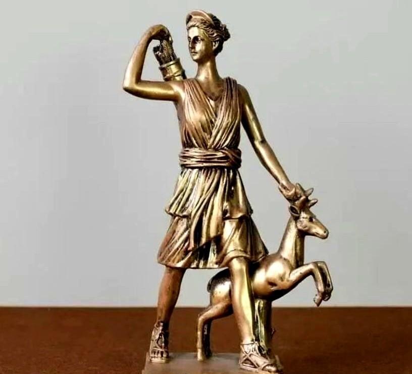 八十岁还在球馆里被嫌弃“软绵绵”？
老爷子憋了三年，终于把长胶打出“带刺”的球