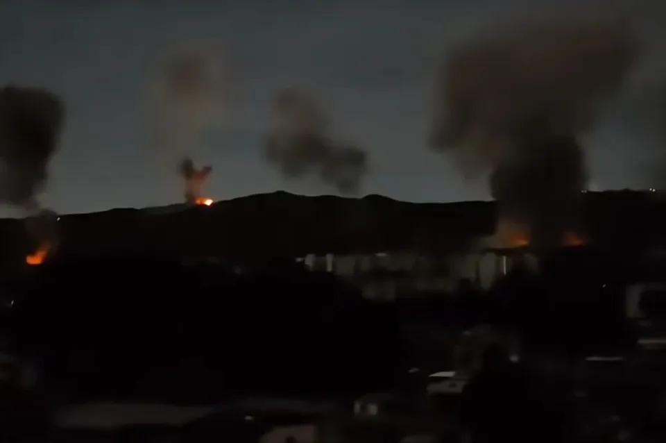 谁能想到？特朗普真敢动手！直接宣称抓获马杜罗夫妇还带离委内瑞拉！
前两天凌晨，委