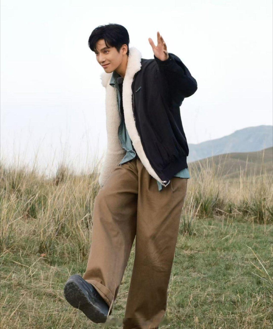 #王安宇e高人胆大# 咱就是说王安宇还得是你啊，真的是大大方方的e人啊，要是有他