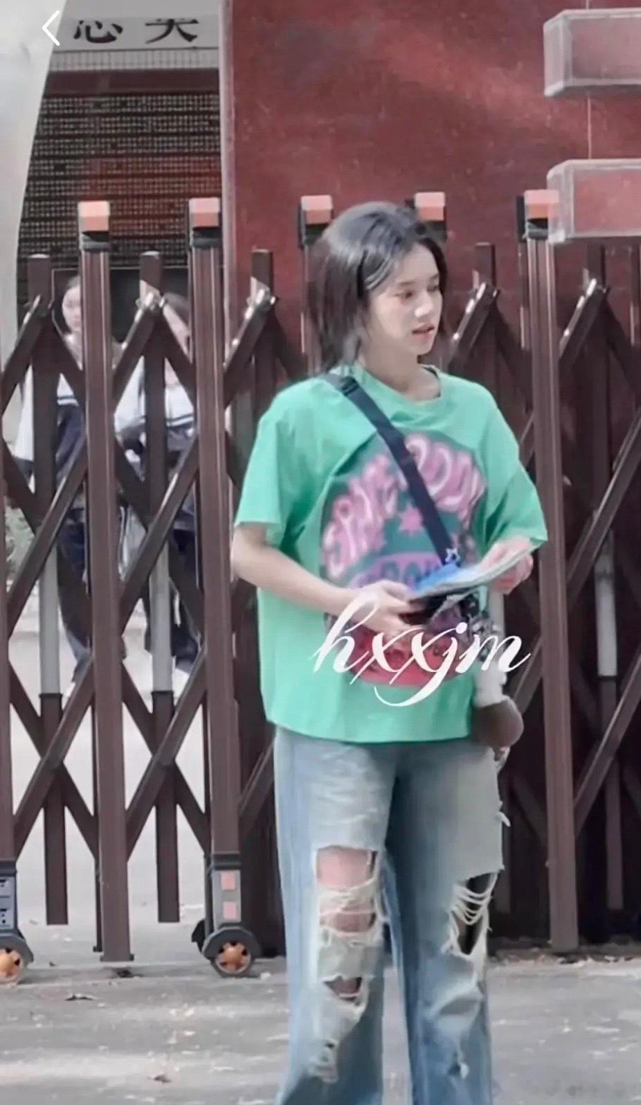 内🐟农村偶像剧，这妆造让人头大啊