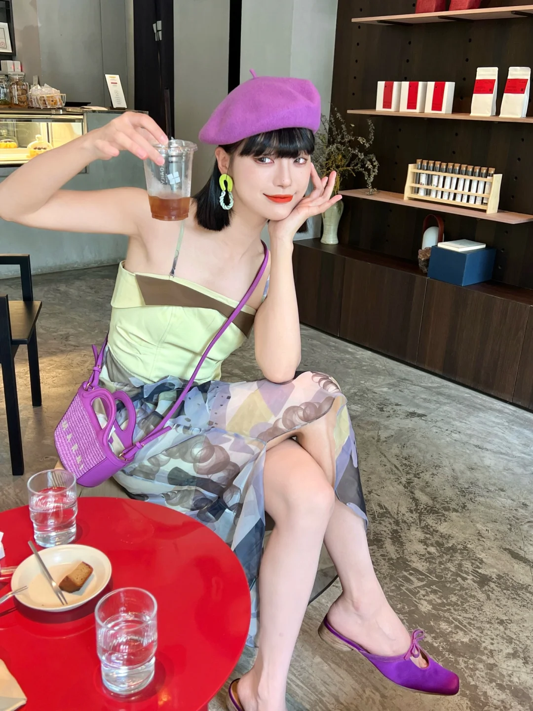 夏天的浪漫来的很慢🍇🥑