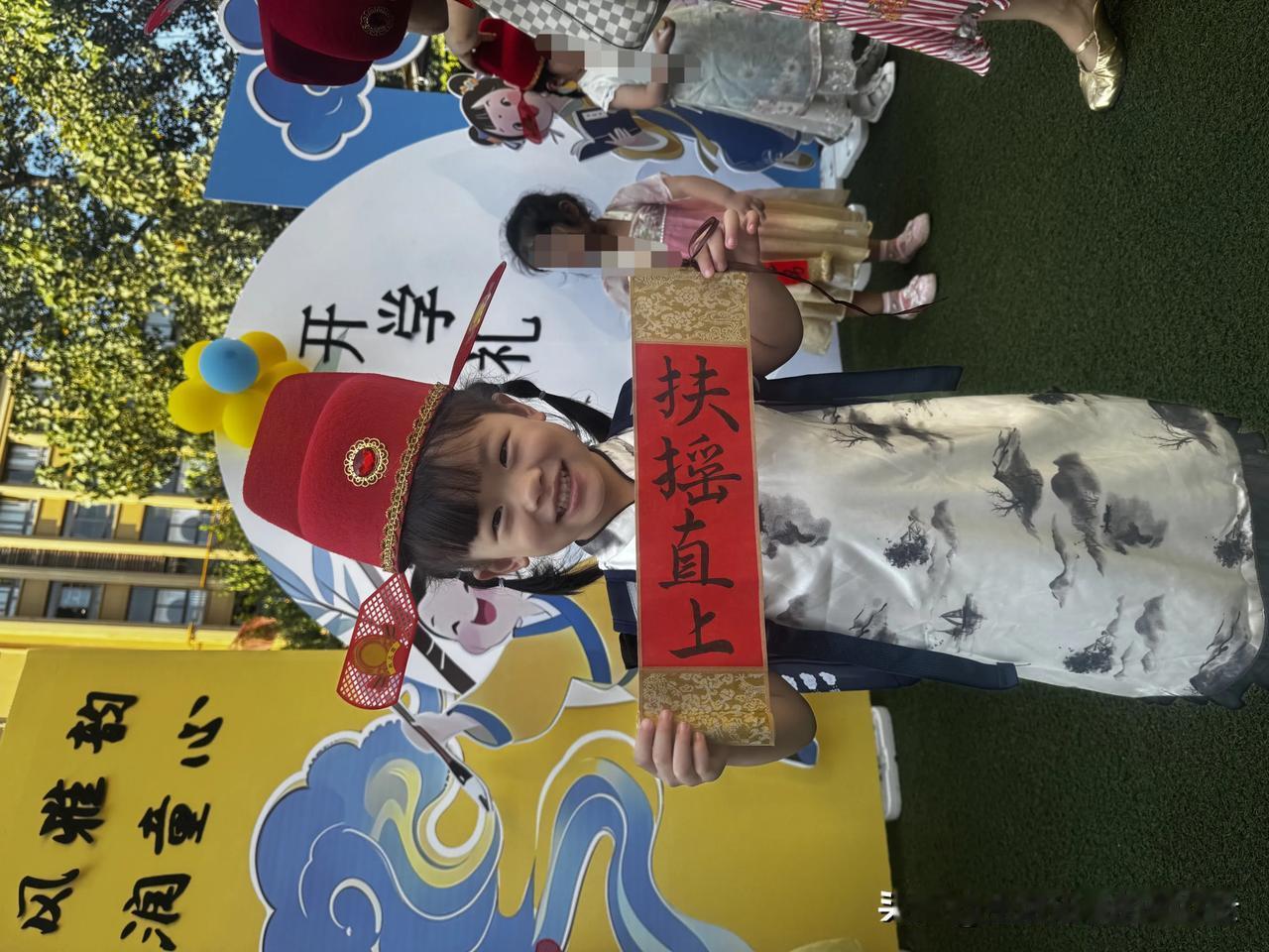 成都今年的夏天算得上温柔，既没有突破40度高温的极端天气，也没有秋老虎的肆虐。