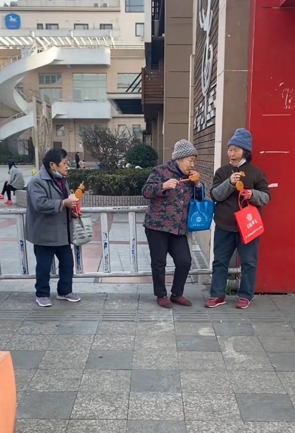 人生什么时候开始都不算晚 ​​​