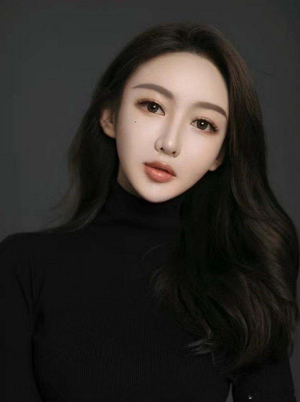 #叶珂再次否认是小三#她现在说的每一句话，还能有人相信吗？不得不说这女的心态真好