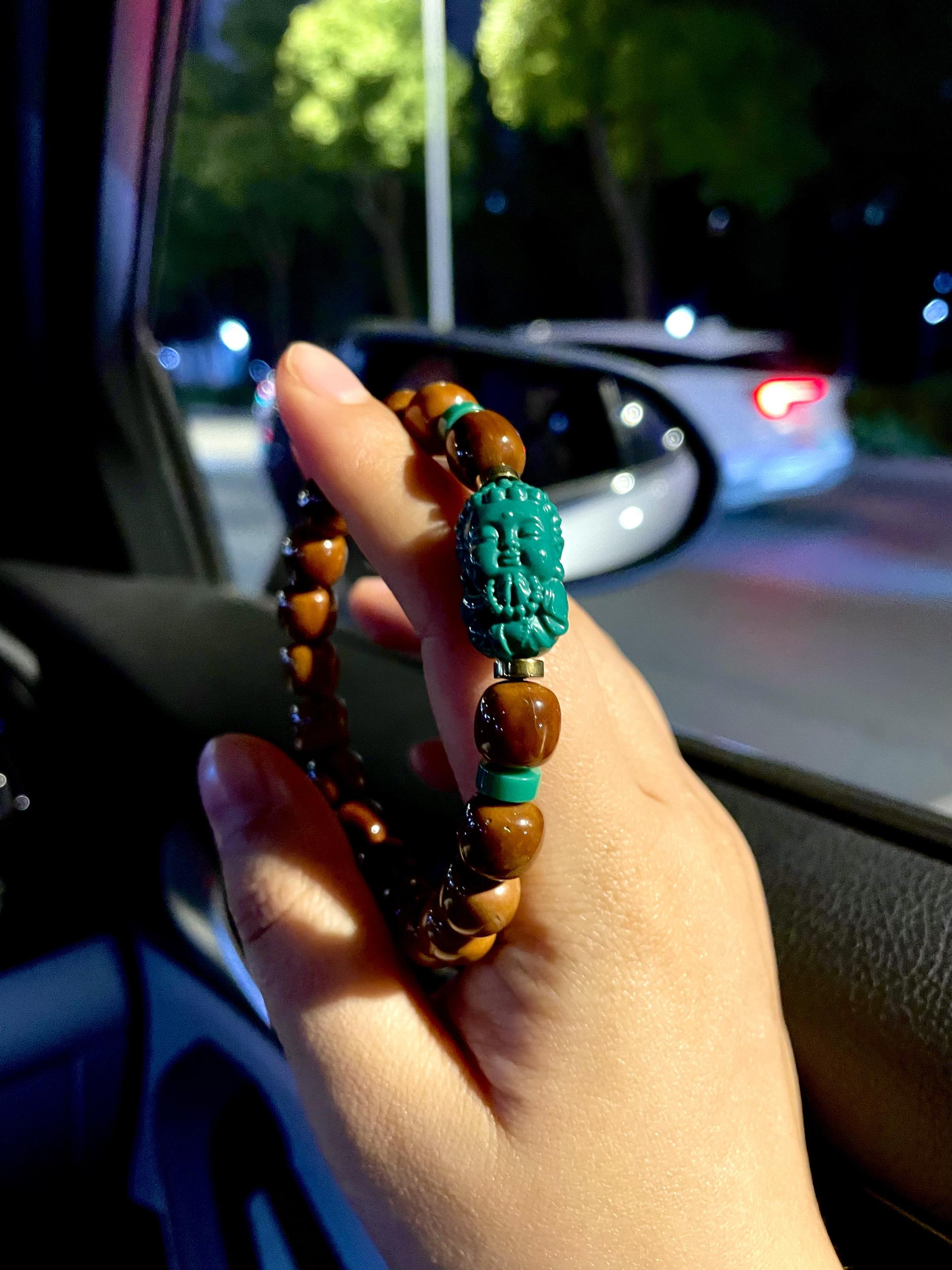 修自己的心，渡自己的河，撞自己的南墙，拓自己的路。落子无悔，选错就选错...