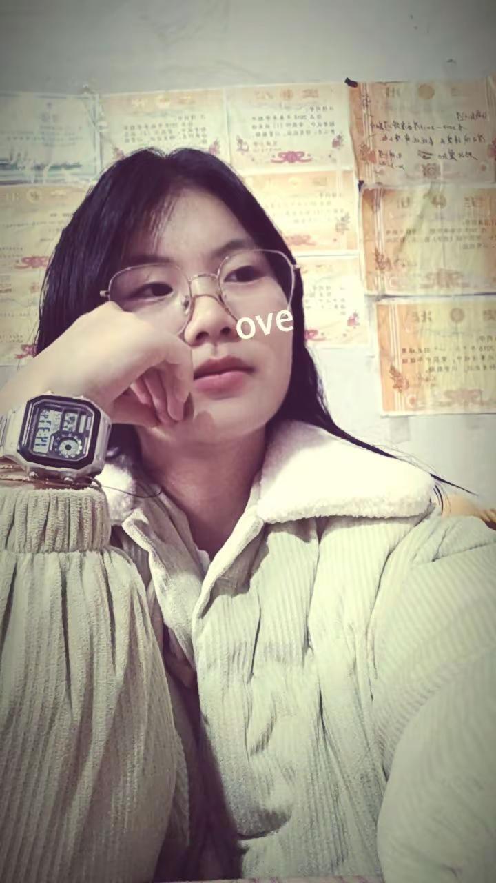 好看是常态(๑ت๑)臭美是日常