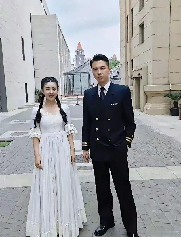 没有绯闻的夫妻就是好夫妻…… 