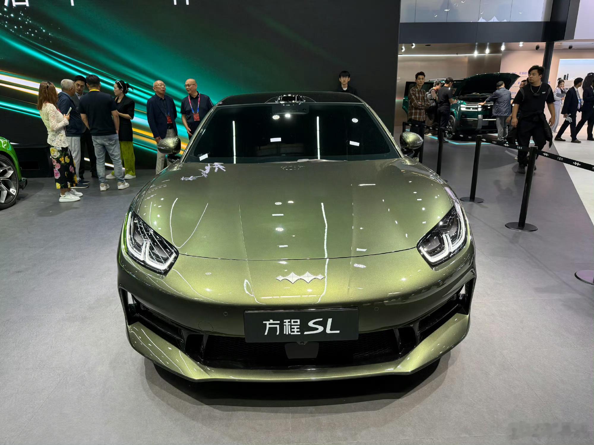 方程S系列今年三季度上市这玩意才是个性化的车，当初汉L的平台应该给方程豹的