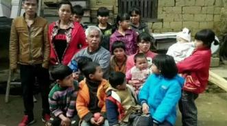 广西第一猛男！1994年，49岁梁二将19岁女工友带回村，随后两人开始疯狂造人，