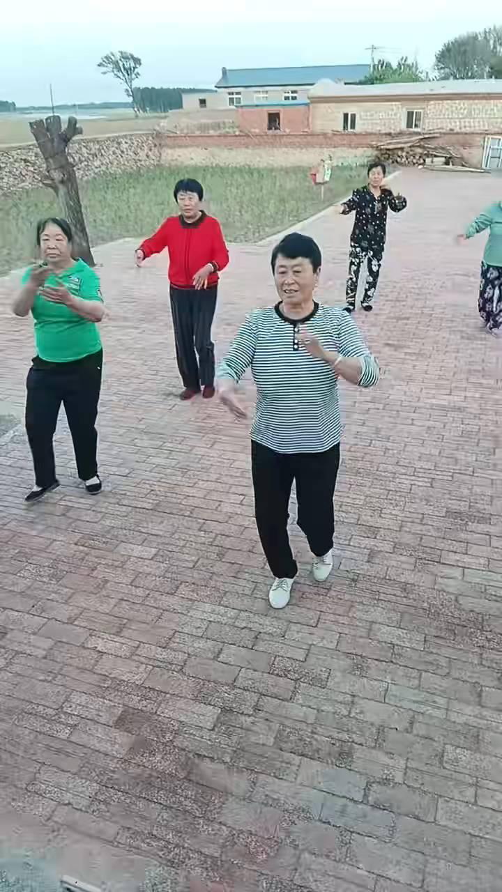 哈哈。