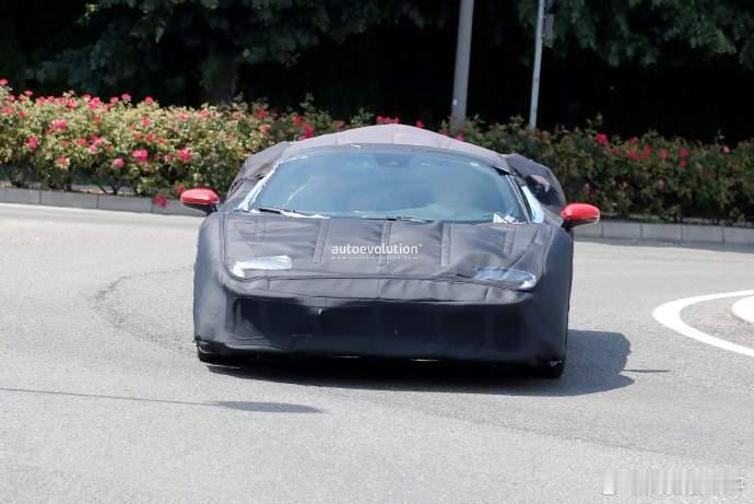 【法拉利 SF90 继任车型谍照曝光！】代号为F173M，未来正式的名称可能会叫