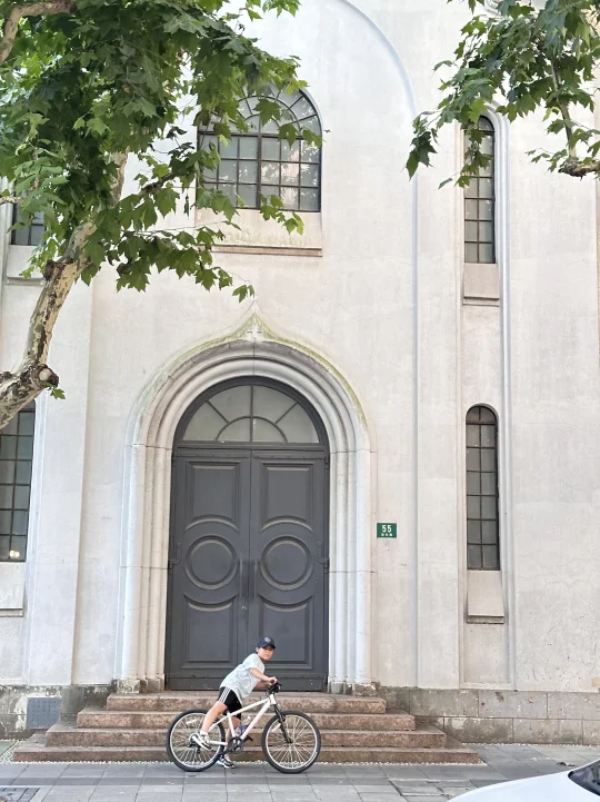 新乐路citywalk，骑车娃快乐溜街