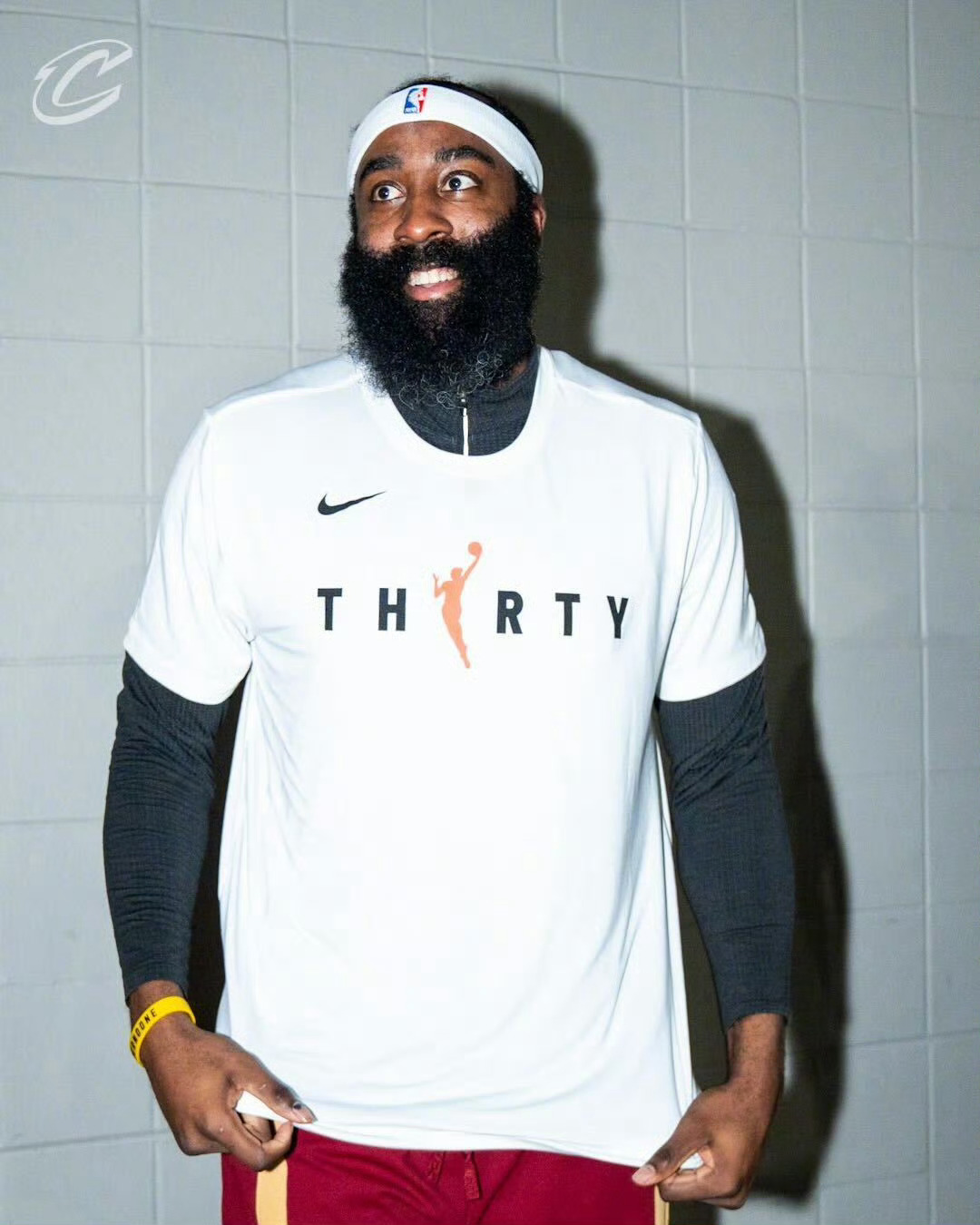 骑士vs老鹰发带登限时回归克利夫兰骑士骑士哈登nba