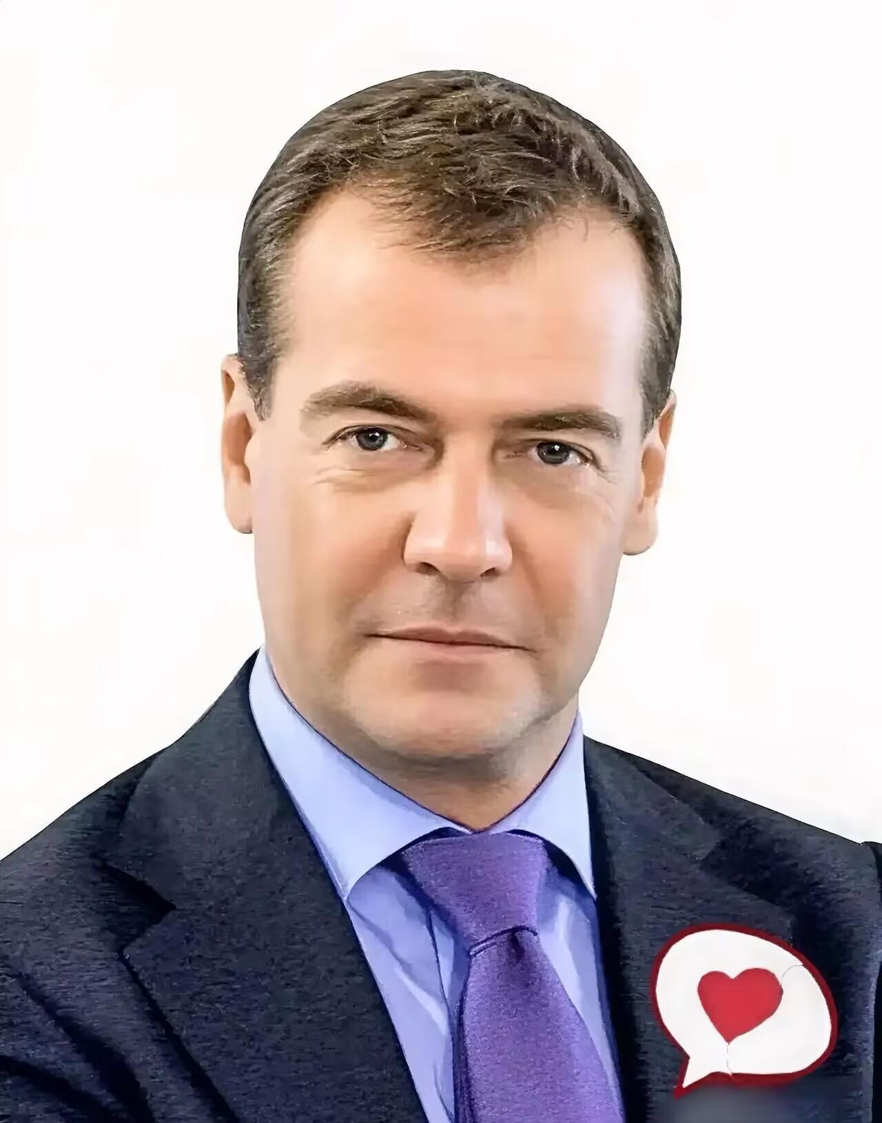 俄罗斯消息
4月15日，俄罗斯联邦安全会议副主席梅德韦杰夫直接撂下狠话：乌克兰在