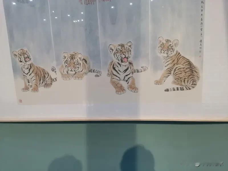 “画龙画虎难画骨”这个上联很有意思，它道出了表象与本质之间的差距。有人对“知人知