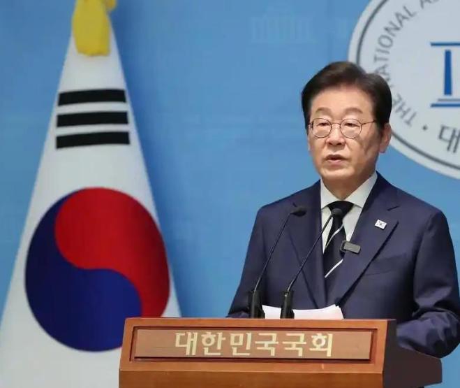 李在明曾经的一句话点醒韩国“梦中人”！李在明表示，中国人不买韩货，咱为啥还要硬凑