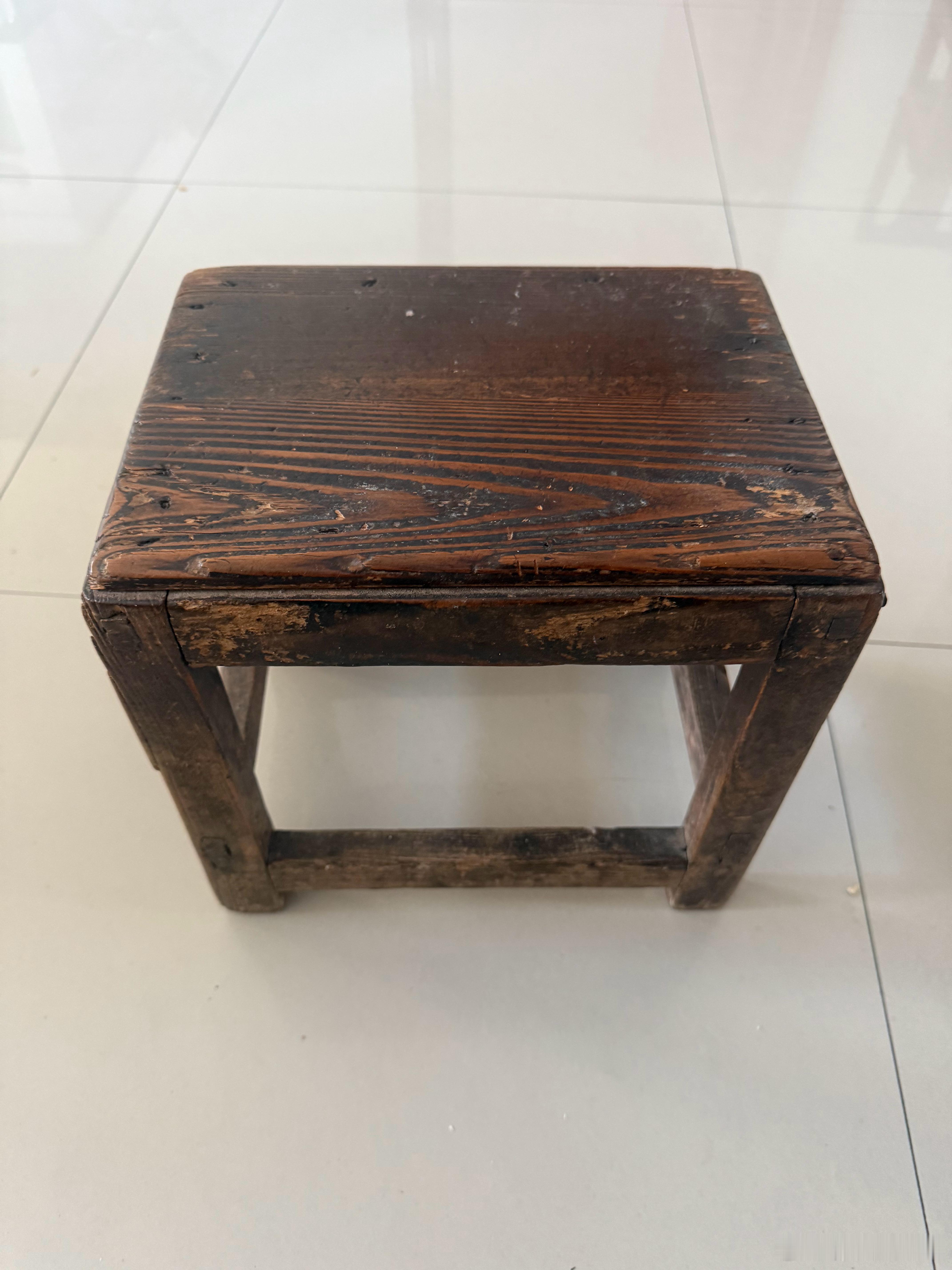 比我年纪还大的老古董 奎屯