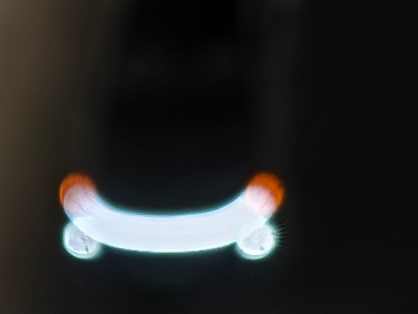 最近在思考一些事情。想问问大家，一款让人有冲动购买欲的旗舰产品，什么东西是占比极