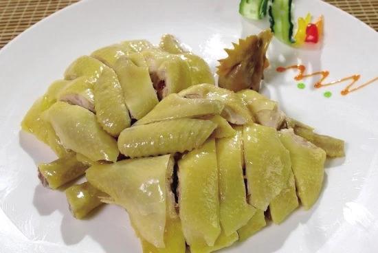 商务宴请请客人吃饭吃什么菜不会犯错？湘菜，川菜还是淮扬菜东北菜？不对，我推荐大家