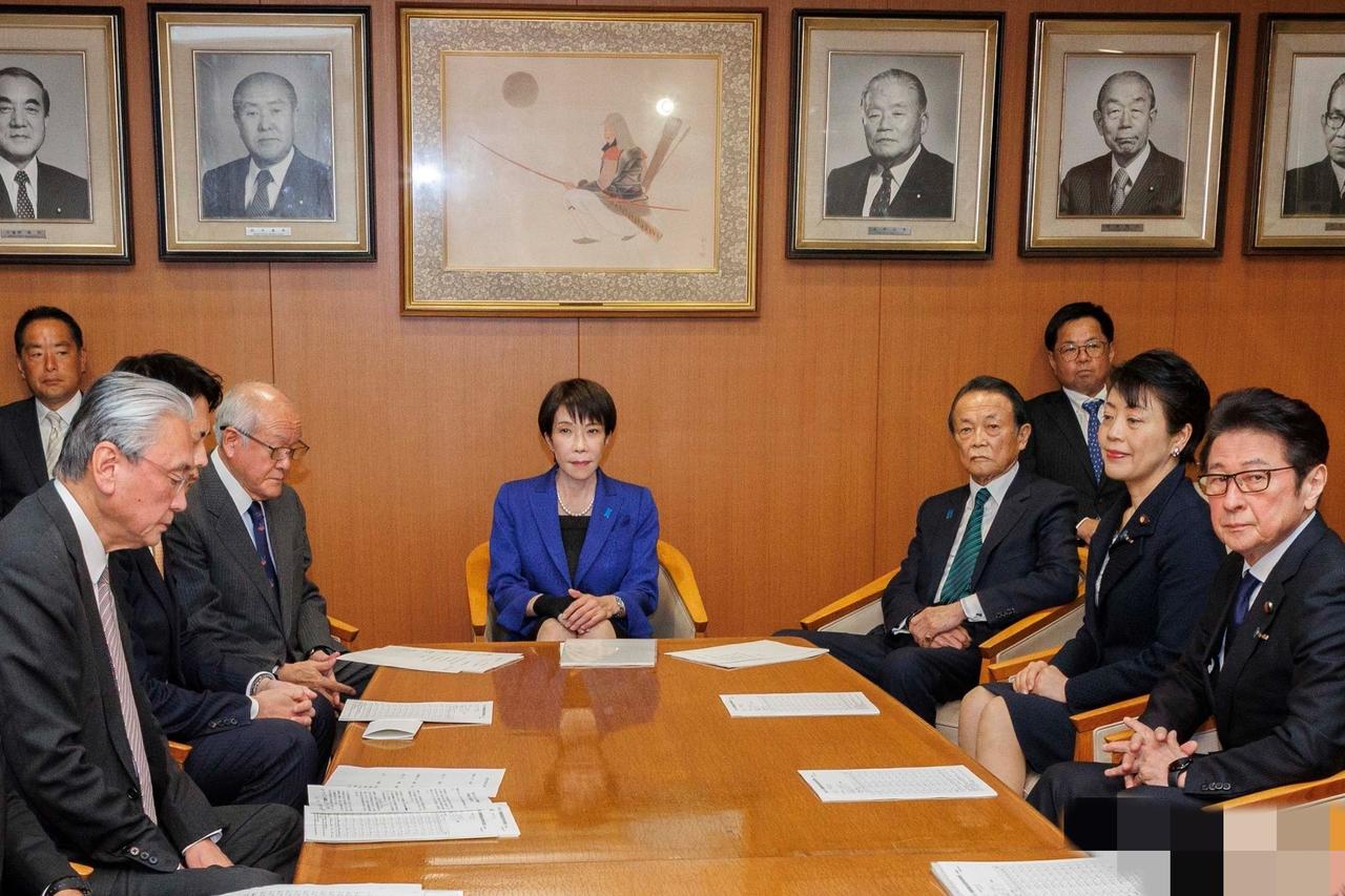 日本首相高市早苗今天（2月18日）发文说：“日本和美国现已就战略投资计划下的第一