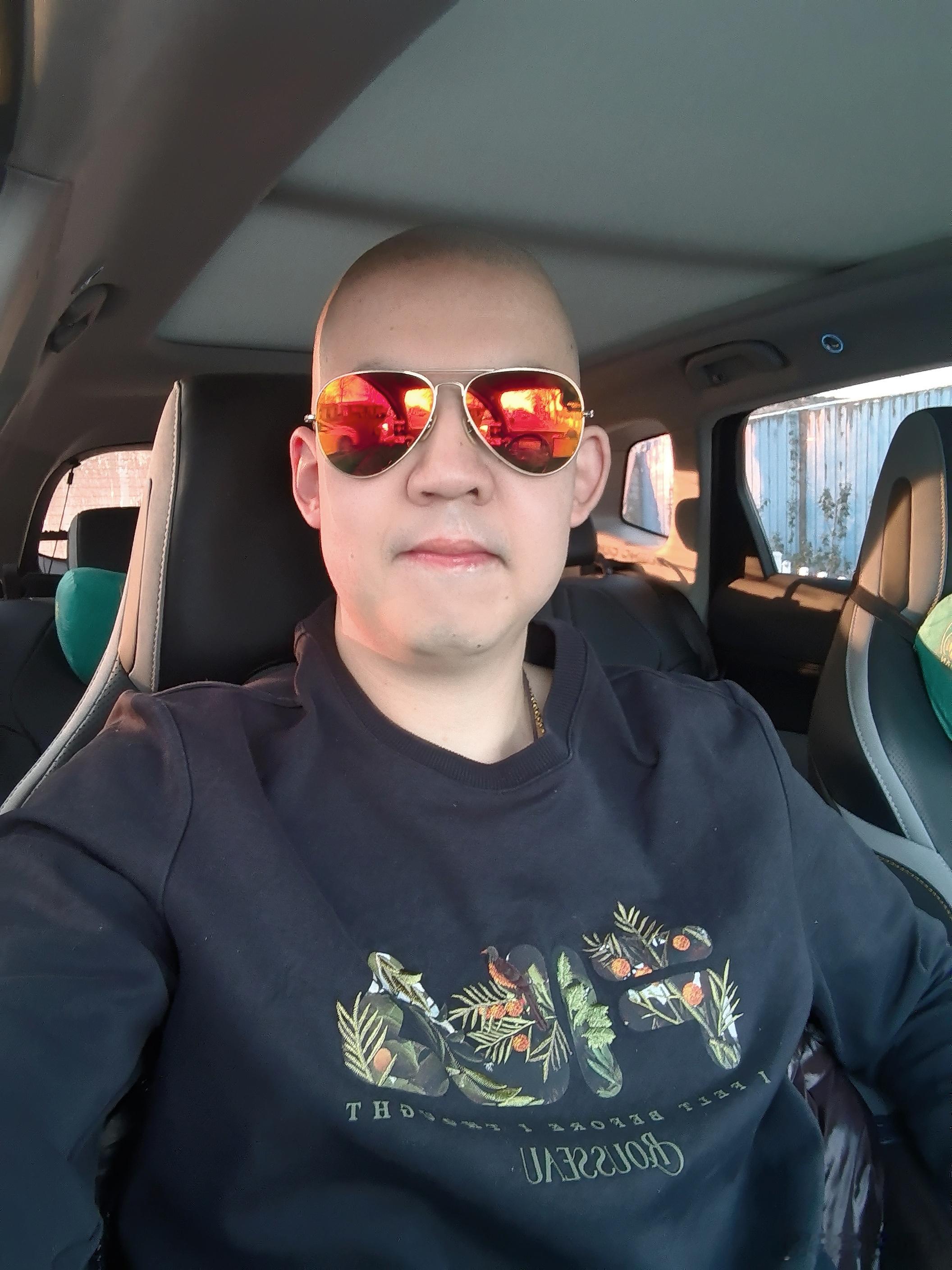 早上好！朋友们！开心快乐每一天！爱财爱己风生水起！最幸福的北京孩子！  