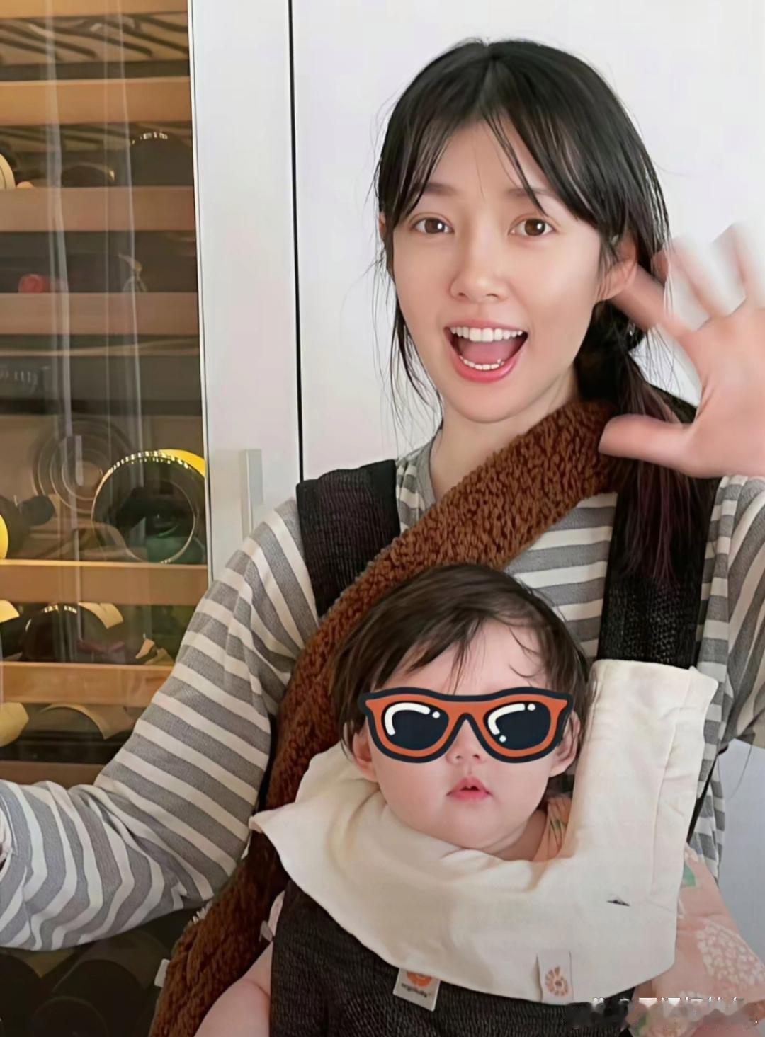 郭碧婷这个时候真美呀。 