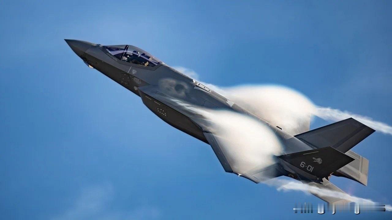 ✈️🇨🇭🇮🇹 瑞士将于2028年接收首架在意大利组装的F-35A战机
