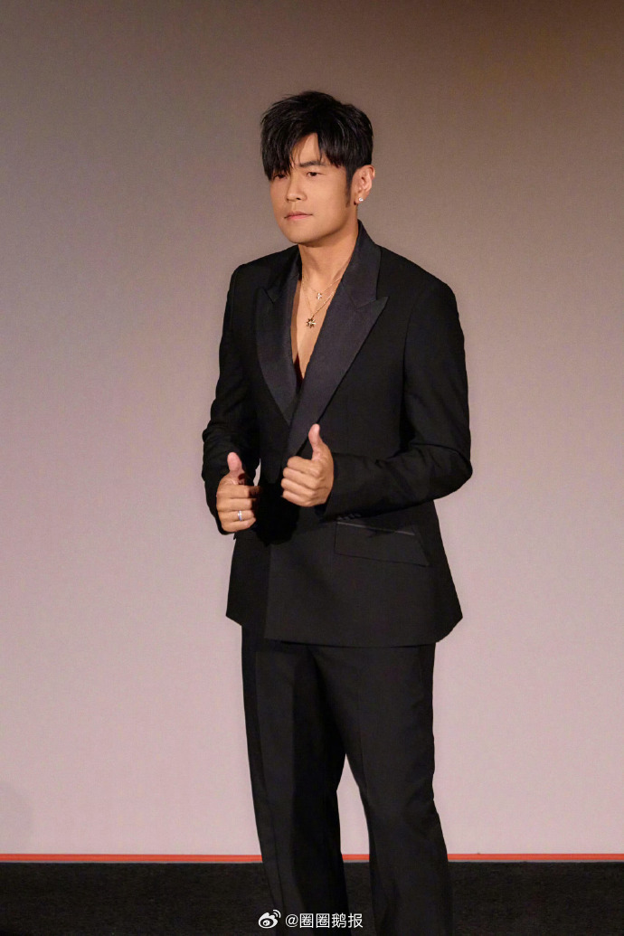 跟着周杰伦演唱会游杭州 期待的杭州演唱会来了，全场大合唱超震撼，游玩攻略涵盖茶山