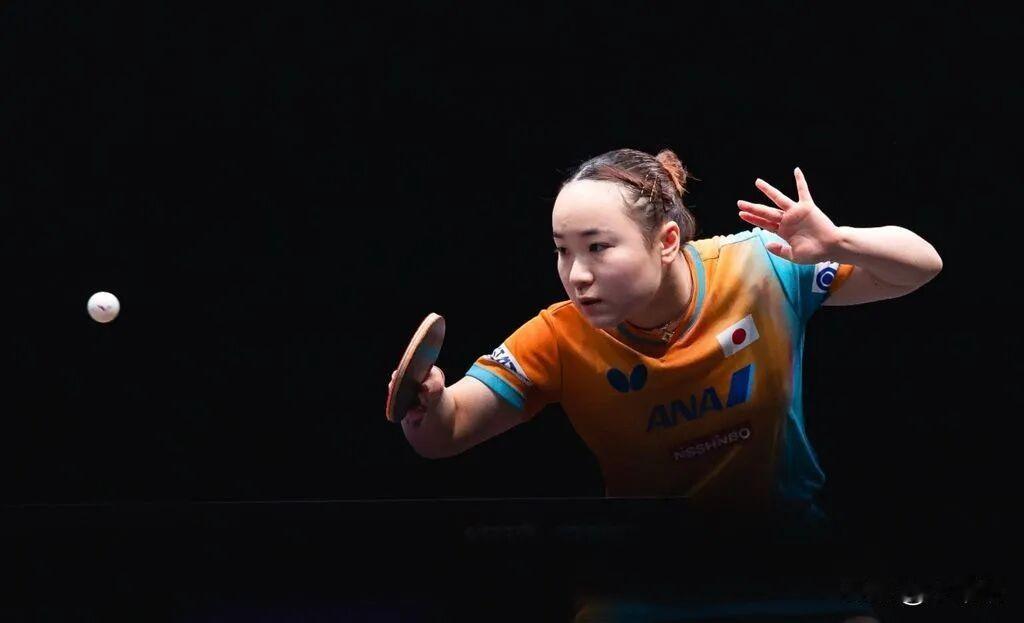直接甩脸子？这位25岁的日本乒乓老将伊藤美诚，脾气可够大的！不仅清空社媒乒乓球内