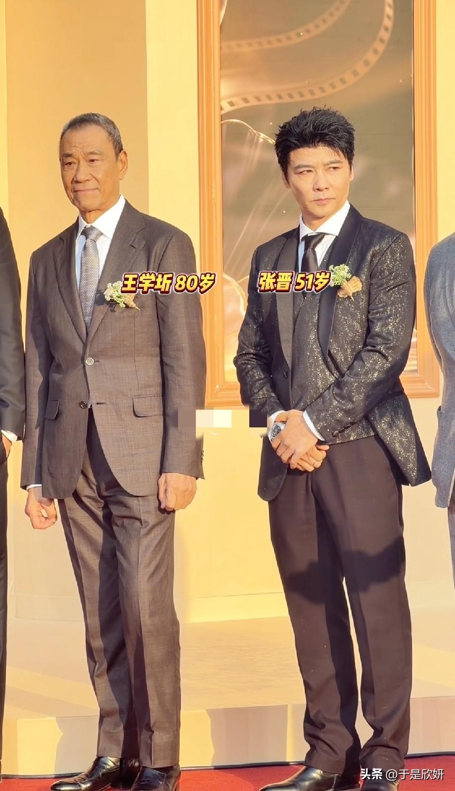 80岁王学圻同框51岁张晋！两代硬汉同框，这才是内娱该有的样子！

当80岁的王