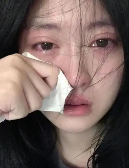 “脸都不要了！”安徽一女子剖腹产后仅半个月，就被男友起诉，要求退还10万彩礼三金